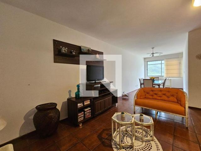 Apartamento aluguel em Região Imediata de Santos, Região Metropolitana da Baixada Santista