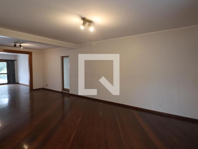 Apartamento aluguel em Região Geográfica Imediata de Porto Alegre, Região Metropolitana de Porto Alegre