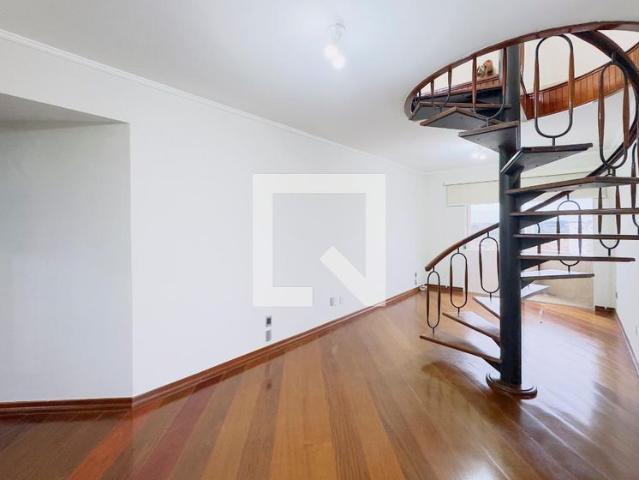 Apartamento aluguel em Região Imediata de São José dos Campos, Região Metropolitana do Vale do Paraíba e Litoral Norte