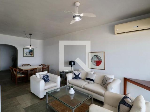 Apartamento aluguel em Região Imediata de Santos, Região Metropolitana da Baixada Santista