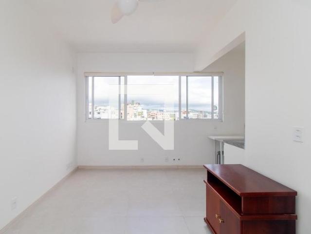 Apartamento aluguel em Centro Histórico, Porto Alegre