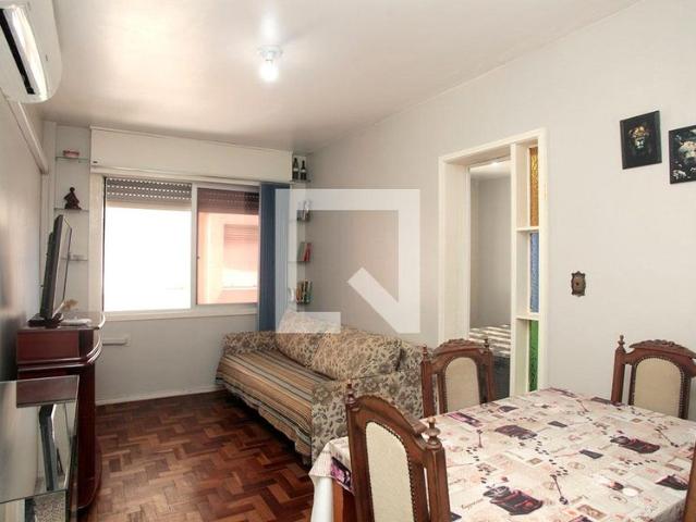 Apartamento aluguel em Porto Alegre, Centro Histórico