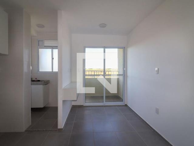 Apartamento aluguel em Região Imediata de Campinas, Região Metropolitana de Campinas