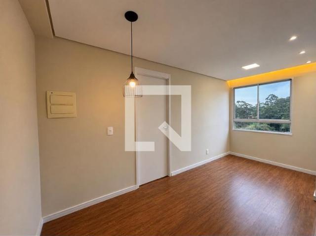 Apartamento aluguel em Vila Dirce, Carapicuíba