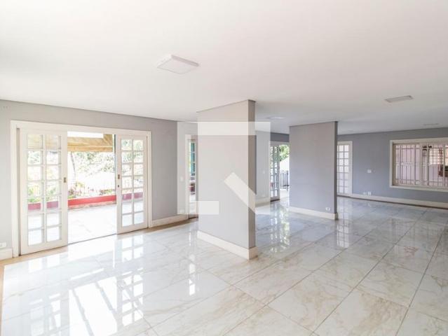 Casa aluguel em Região Imediata de São Paulo, Região Metropolitana de São Paulo