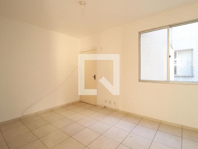 Apartamento aluguel em Região Geográfica Imediata de Uberlândia, Oliveira Fortes