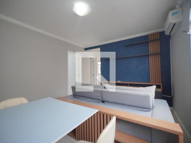 Apartamento aluguel em Região Geográfica Imediata de Florianópolis, São José