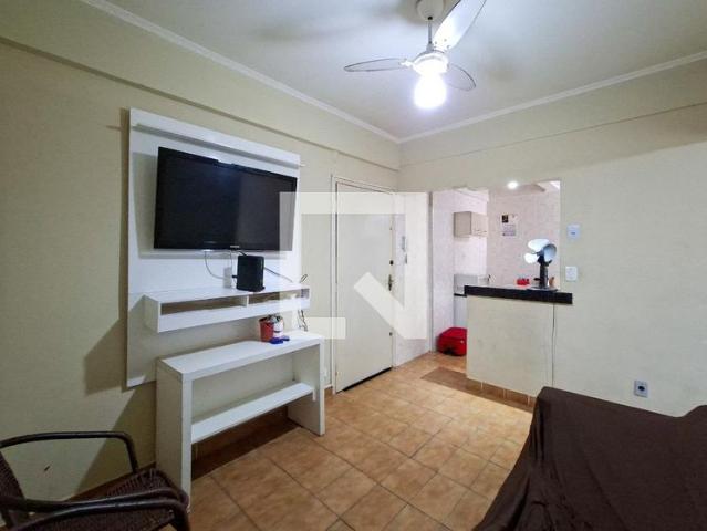 Apartamento aluguel em Região Imediata de Santos, Região Metropolitana da Baixada Santista