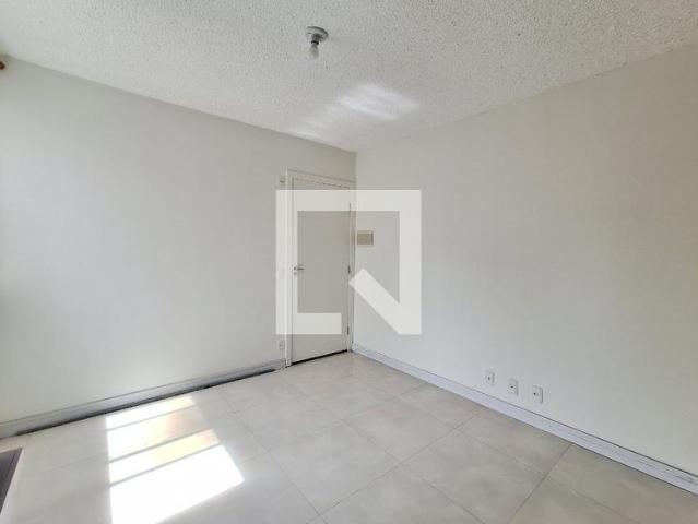 Apartamento aluguel em Imbariê, Duque de Caxias