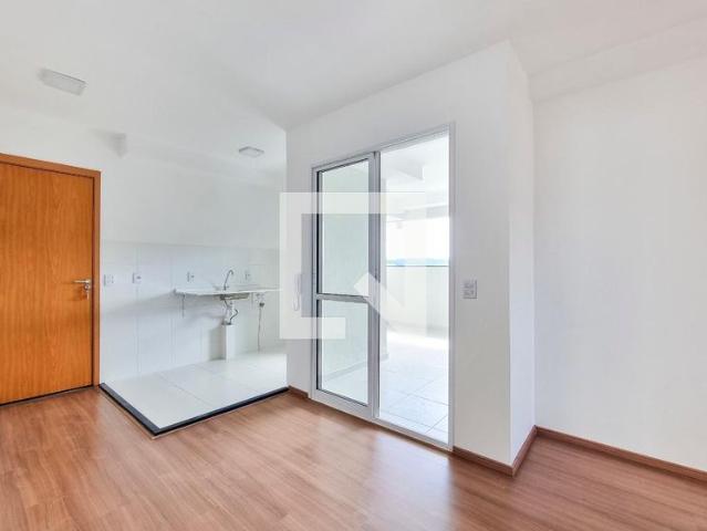 Apartamento aluguel em Região Imediata de São José dos Campos, Região Metropolitana do Vale do Paraíba e Litoral Norte
