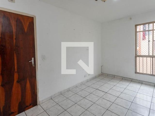 Apartamento aluguel em CDHU, Diadema
