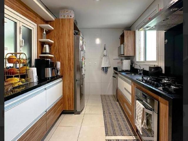 Apartamento venda em Região Imediata de São Paulo, Região Metropolitana de São Paulo