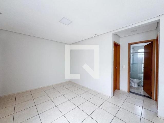 Apartamento aluguel em Califórnia, Belo Horizonte