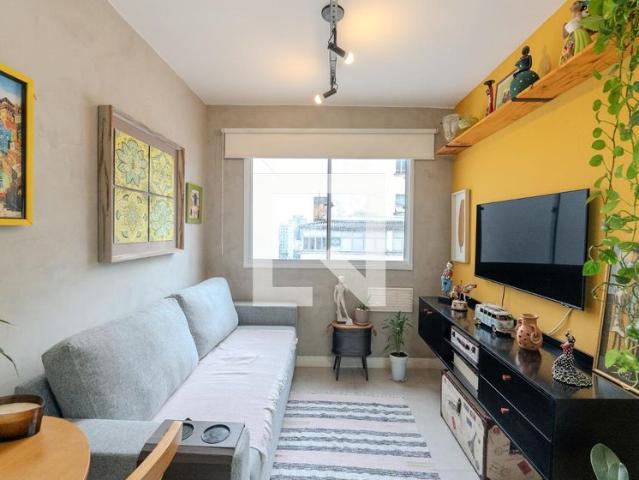 Apartamento venda em Região Imediata de São Paulo, Região Metropolitana de São Paulo