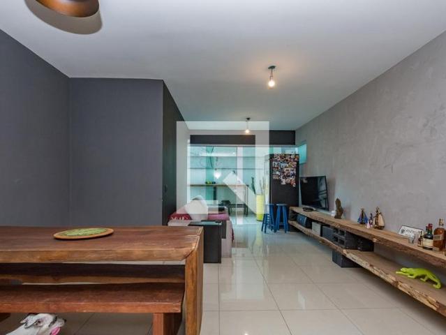 Apartamento aluguel em Regional Centro-Sul, Belo Horizonte