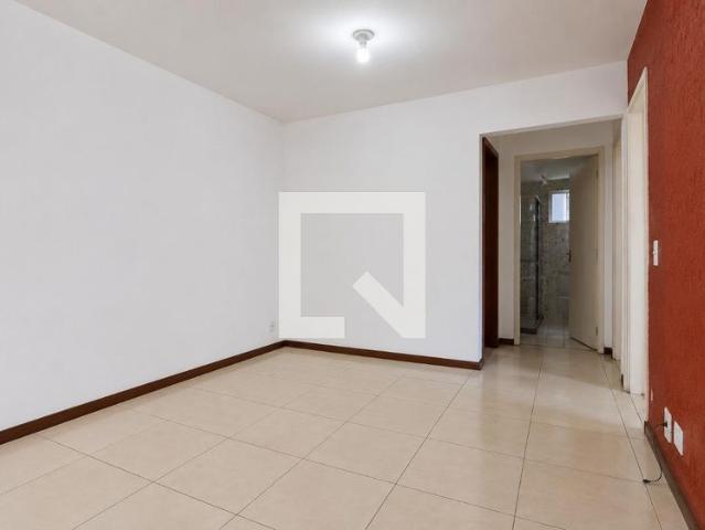 Apartamento aluguel em Região Geográfica Imediata de Petrópolis, Região Metropolitana do Rio de Janeiro