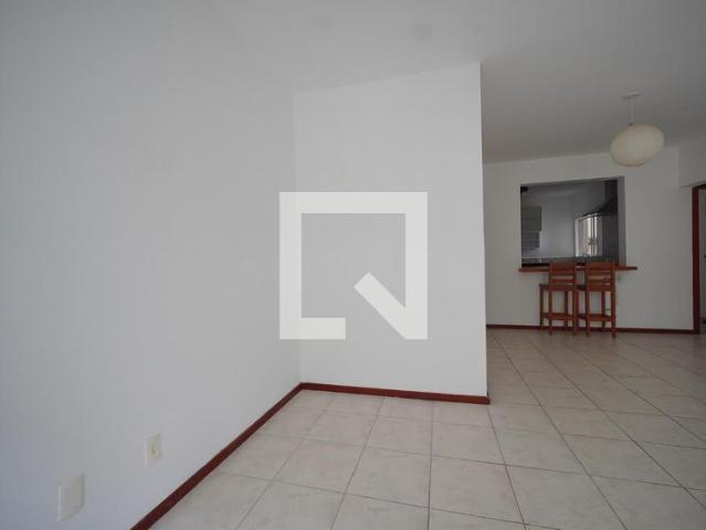 Apartamento aluguel em Região Geográfica Imediata de Florianópolis, Desterro