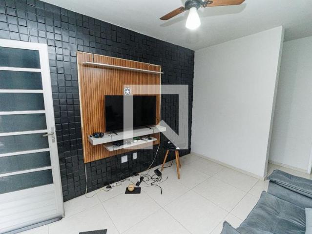 Apartamento aluguel em Cosmos, Rio de Janeiro