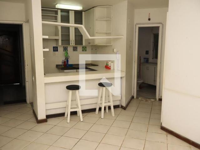 Apartamento aluguel em Região Geográfica Imediata de Salvador, Região Metropolitana de Salvador