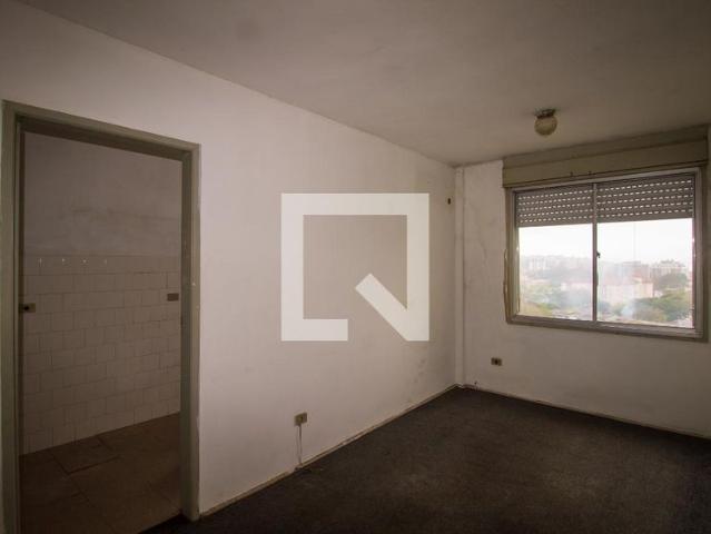 Apartamento aluguel em Região Geográfica Imediata de Porto Alegre, Região Metropolitana de Porto Alegre