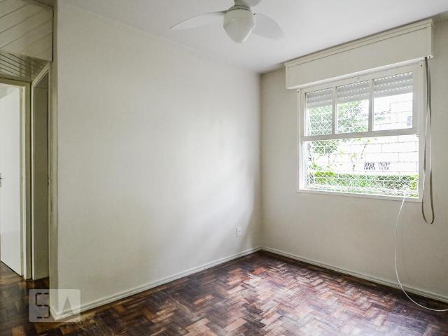 Apartamento aluguel em Região Geográfica Imediata de Porto Alegre, Região Metropolitana de Porto Alegre