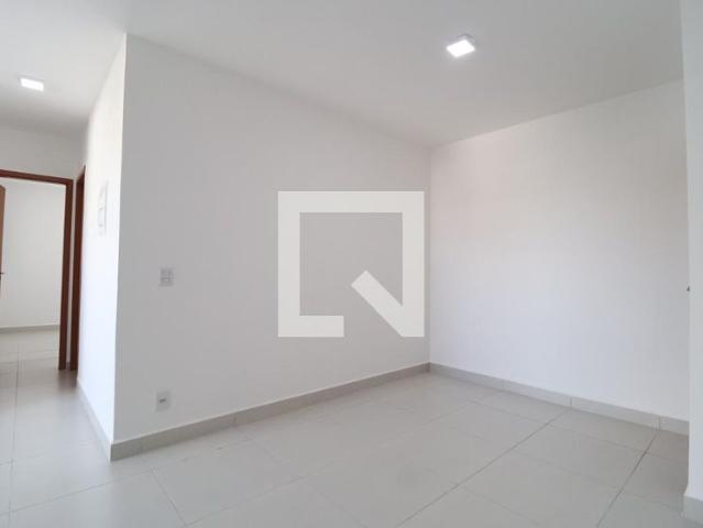 Apartamento aluguel em Região Geográfica Imediata de Uberlândia, Oliveira Fortes