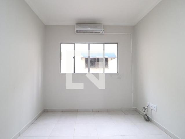 Apartamento aluguel em Região Geográfica Imediata de Uberlândia, Oliveira Fortes