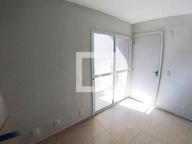 Apartamento aluguel em Região Geográfica Imediata de Petrópolis, Região Metropolitana do Rio de Janeiro