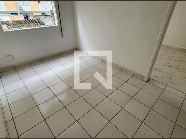 Apartamento aluguel em Região Imediata de Santos, Região Metropolitana da Baixada Santista