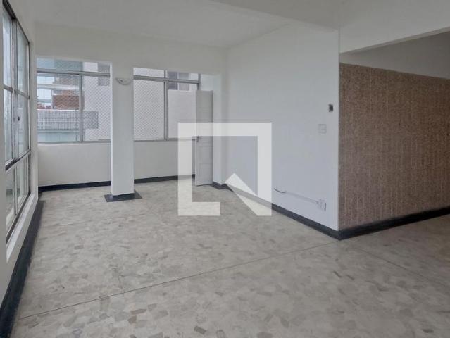Apartamento aluguel em Região Imediata de Santos, Região Metropolitana da Baixada Santista