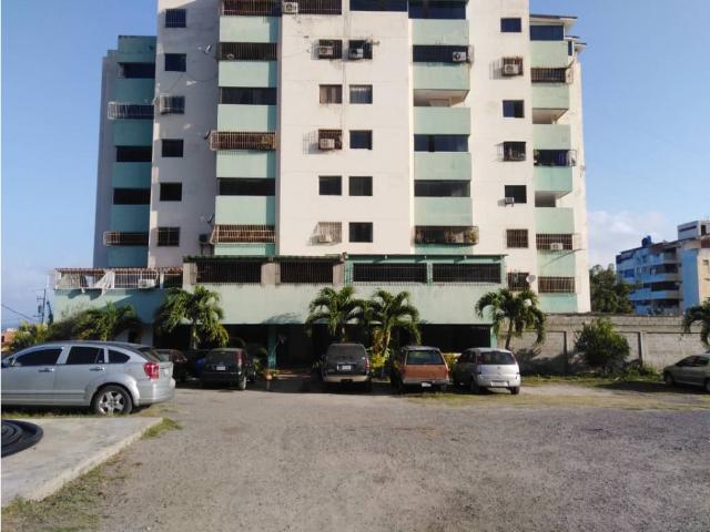 Apartamento en venta en Vargas