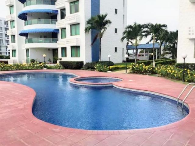 Apto. en playa blanca, 140m, 3r, $225k