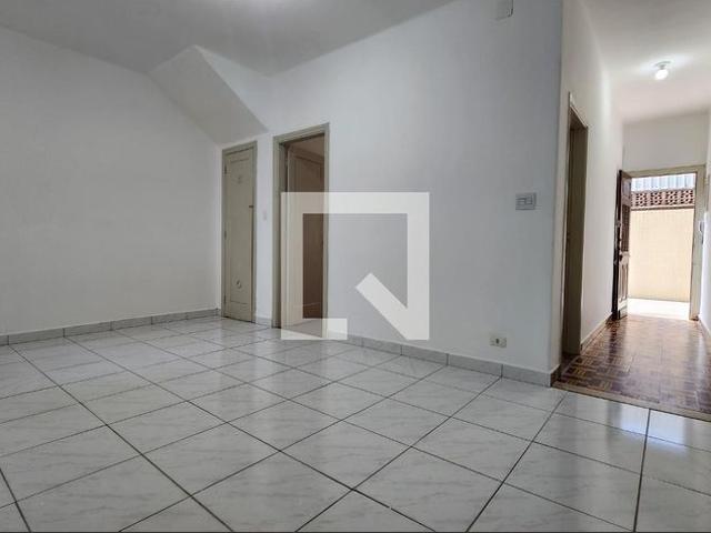Apartamento aluguel em Região Imediata de Santos, Região Metropolitana da Baixada Santista