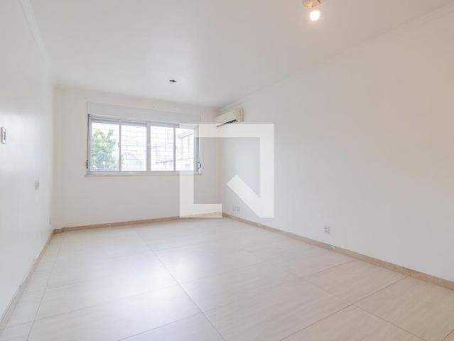 Apartamento aluguel em Região Geográfica Imediata de Porto Alegre, Região Metropolitana de Porto Alegre