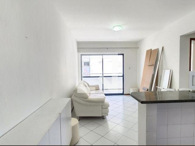 Apartamento aluguel em Região Geográfica Imediata de Salvador, Região Metropolitana de Salvador