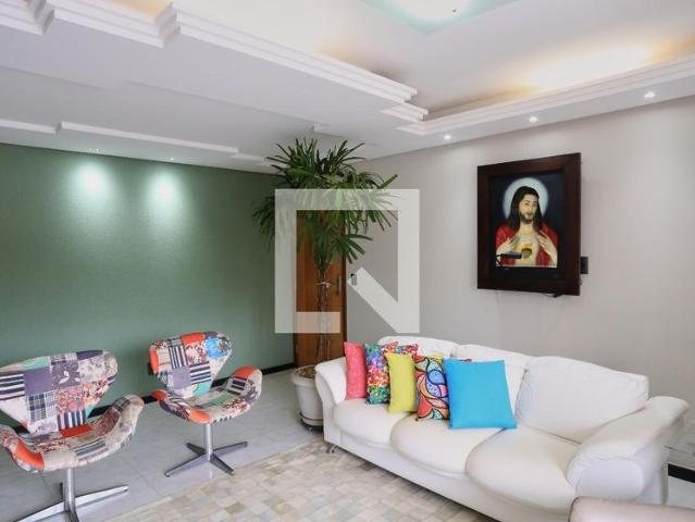 Apartamento aluguel em Fernão Dias, Belo Horizonte