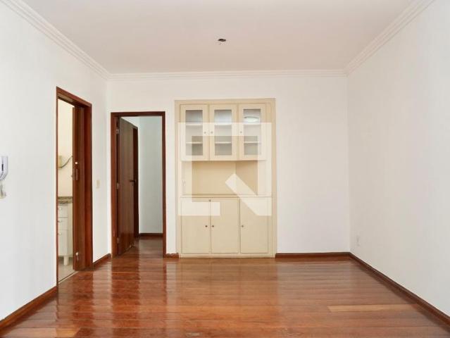 Apartamento aluguel em Regional Centro-Sul, Belo Horizonte