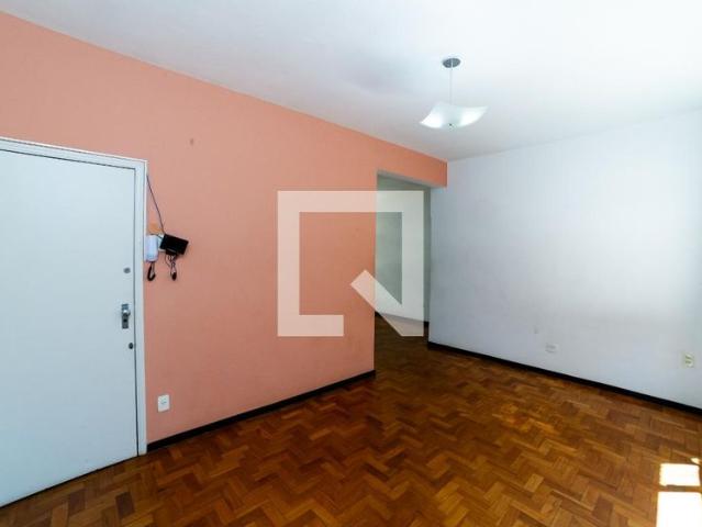 Apartamento aluguel em Regional Centro-Sul, Belo Horizonte