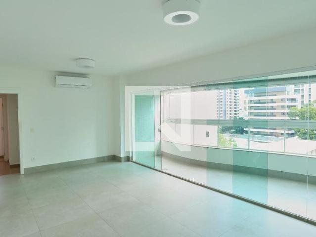 Apartamento aluguel em Regional Centro-Sul, Belo Horizonte