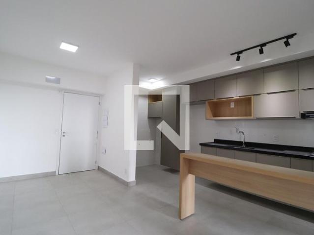 Apartamento aluguel em Região Geográfica Imediata de Uberlândia, Oliveira Fortes
