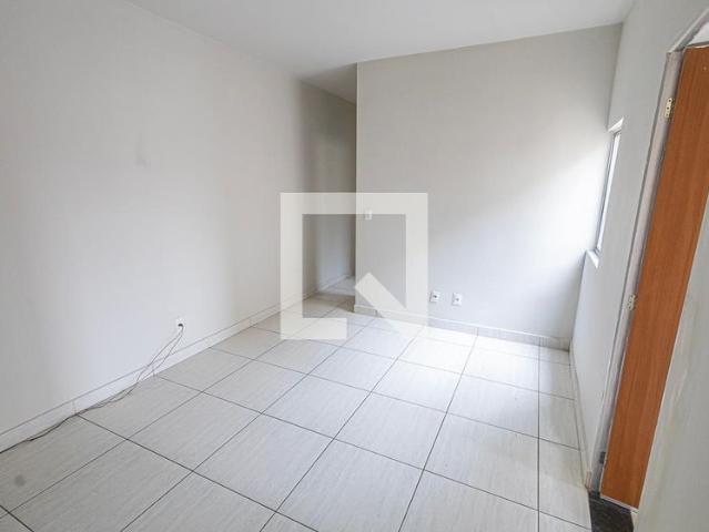 Apartamento aluguel em Nossa Senhora da Glória, Belo Horizonte