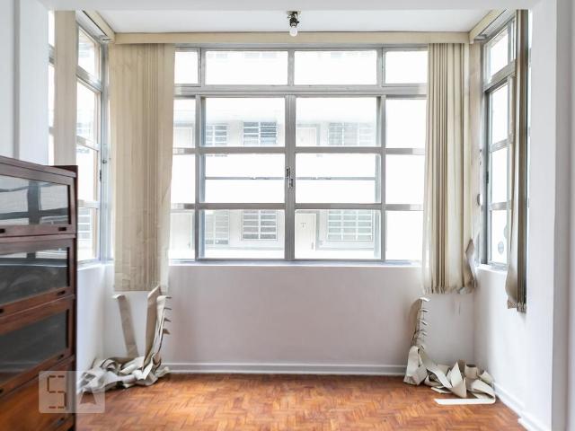 Apartamento aluguel em Região Imediata de Santos, Região Metropolitana da Baixada Santista