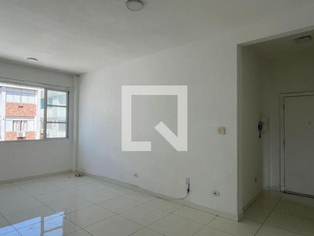 Apartamento aluguel em Região Imediata de Santos, Região Metropolitana da Baixada Santista