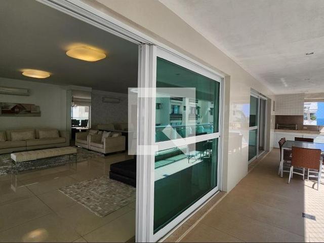 Apartamento aluguel em Região Imediata de Santos, Região Metropolitana da Baixada Santista