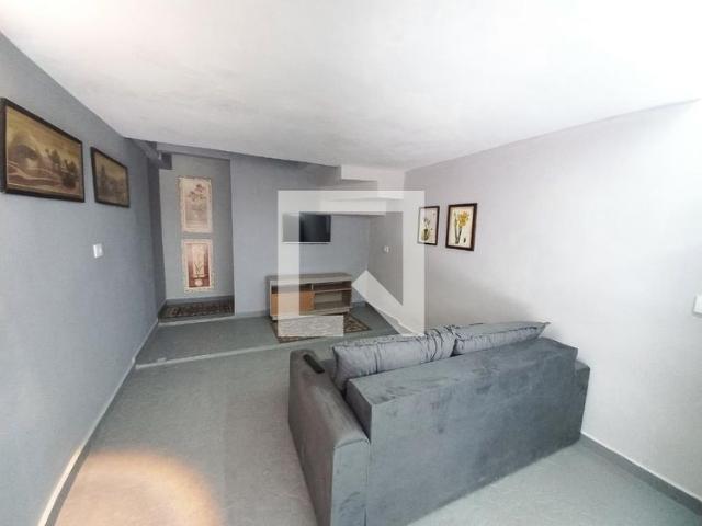 Apartamento aluguel em Região Imediata de Santos, Região Metropolitana da Baixada Santista