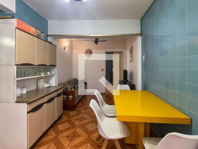 Apartamento aluguel em Região Imediata de Santos, Região Metropolitana da Baixada Santista