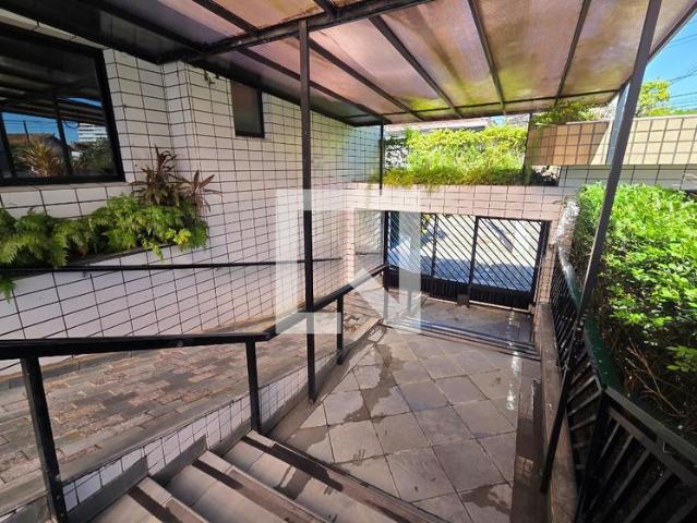 Apartamento aluguel em Região Imediata de Santos, Região Metropolitana da Baixada Santista