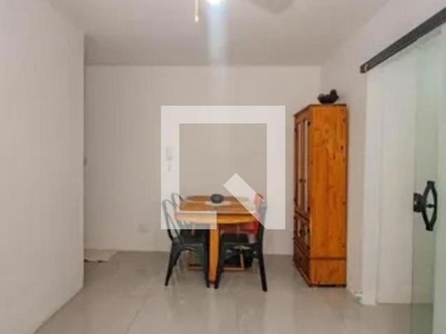Apartamento aluguel em Região Geográfica Imediata de Porto Alegre, Região Metropolitana de Porto Alegre