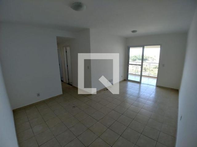 Apartamento aluguel em Imbuí, Bahia