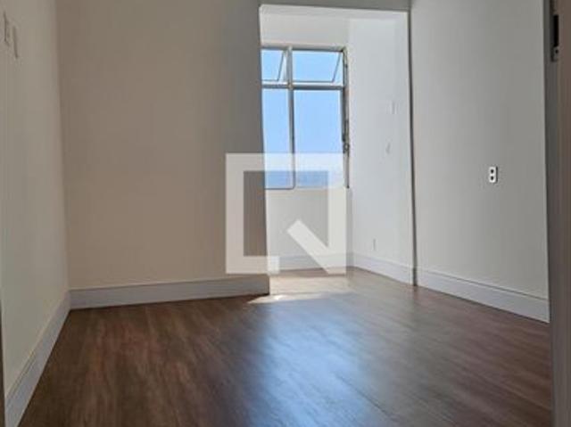 Apartamento venda em Região Praias da Baía, Niterói